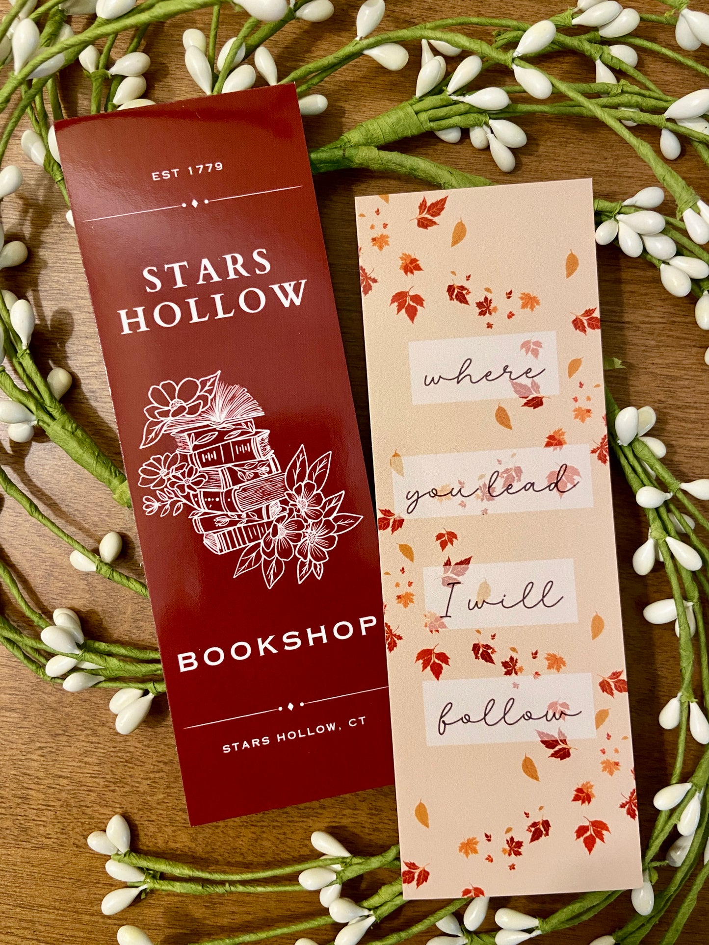 Stars Hollow Bookmarks (Set of 2)